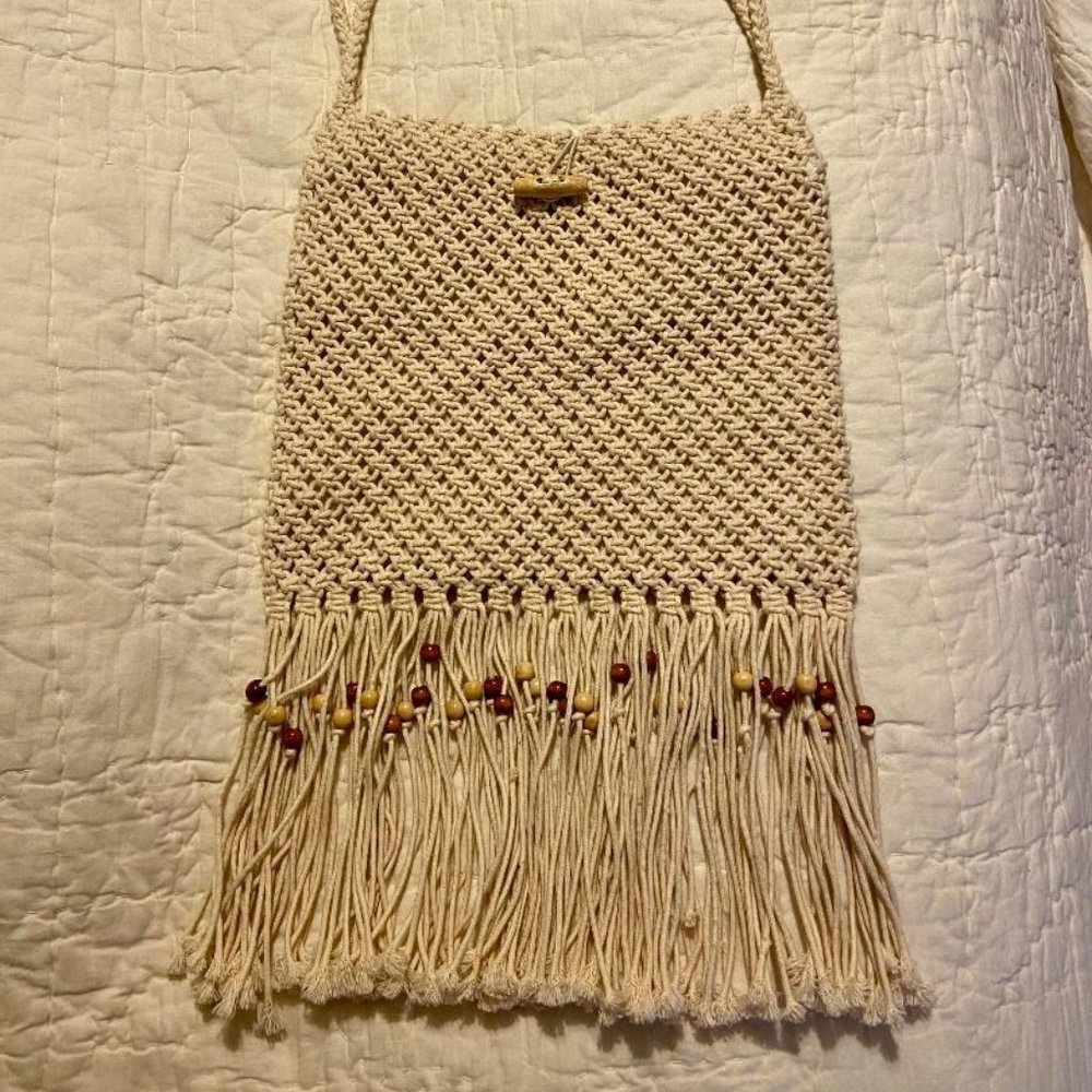 XOXO Macrame handbag, NWOT